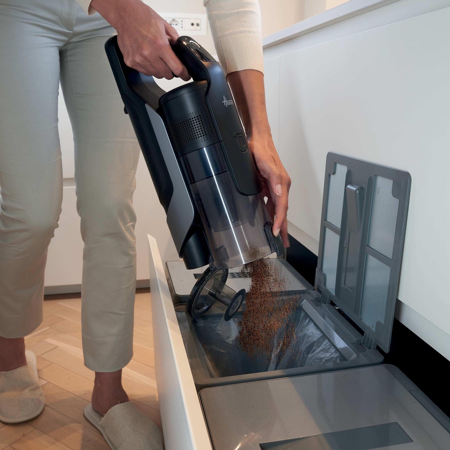 Turbo Sense Cordless Vacuum Cleaner with Anti Hair Wrap